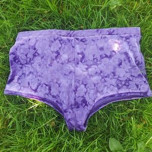 Floral Print Crushed Velvet Booty Shorts